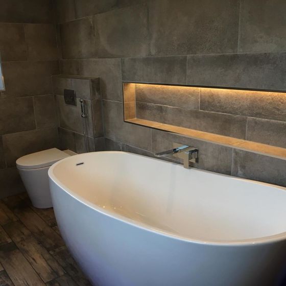 Isleworth Freestanding Bath